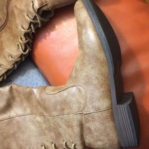 Montana Shoes - Rustic Brown lace up back riding boots! Montana Shoes - Rustic Brown lace up back riding boots!